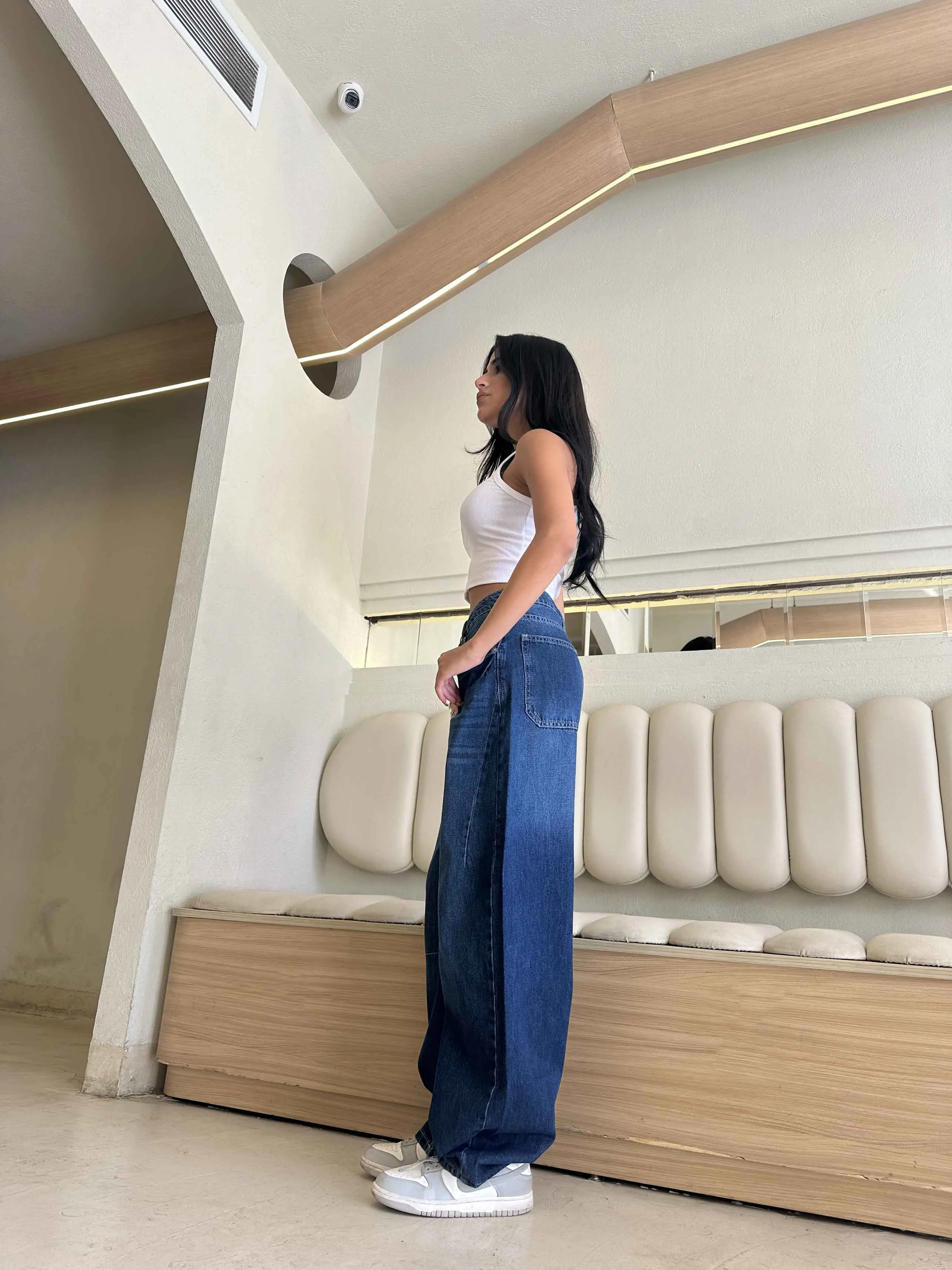 Balloon - Navy Blue Jeans.