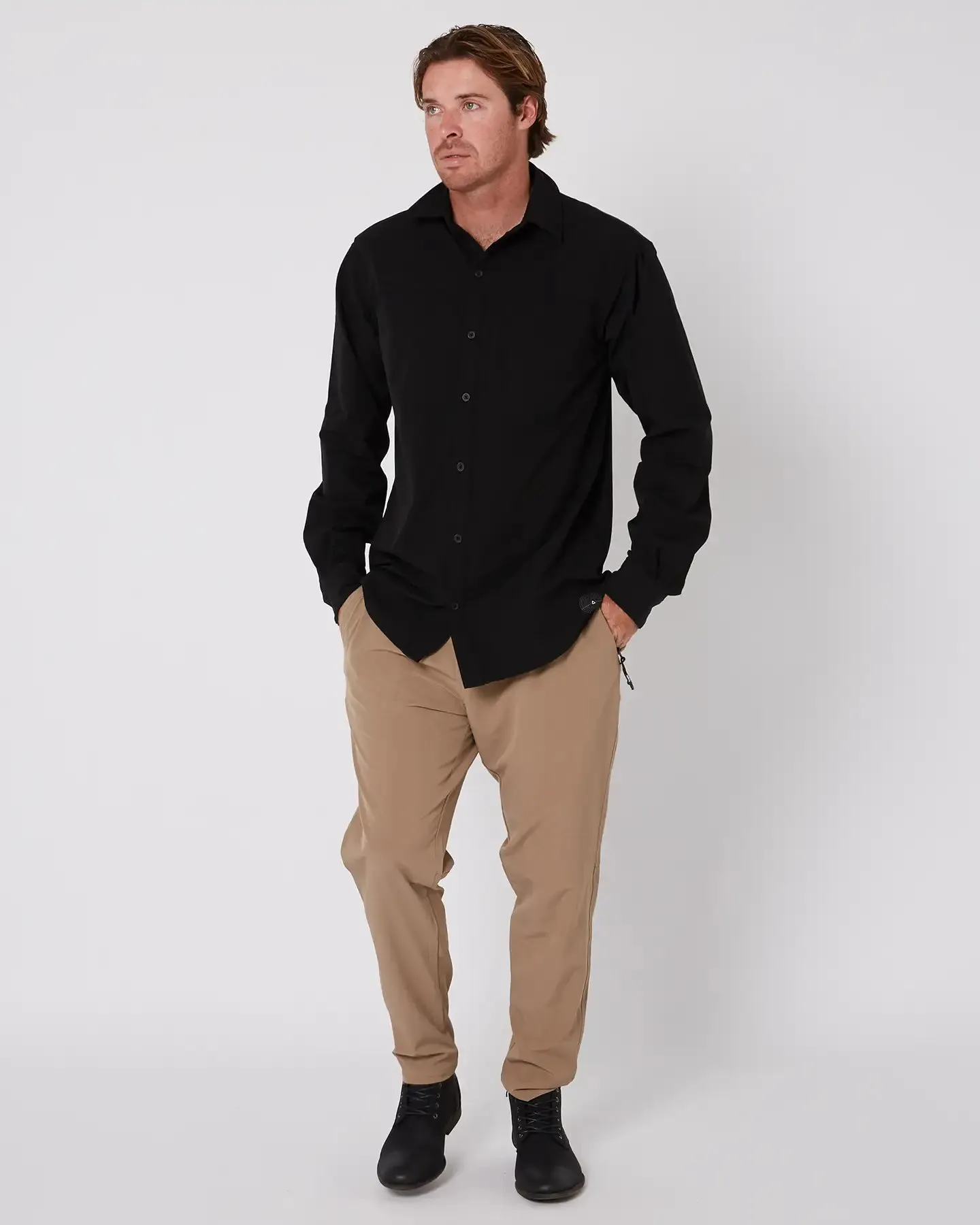Follow Sun Shirt L/S - Black
