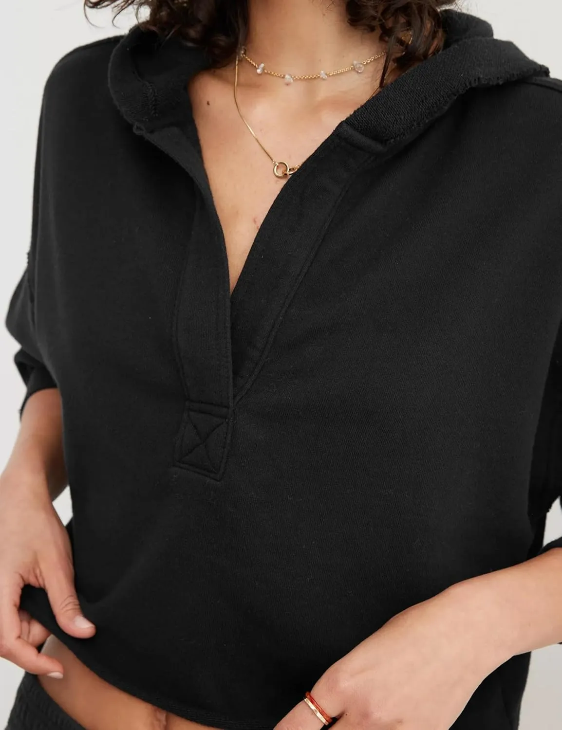 Mingzhu Womens Cropped Sweatshirt Loose V Neck Hoodies Casual Long Sleeve Workout Hooded Sweatshirt Tops