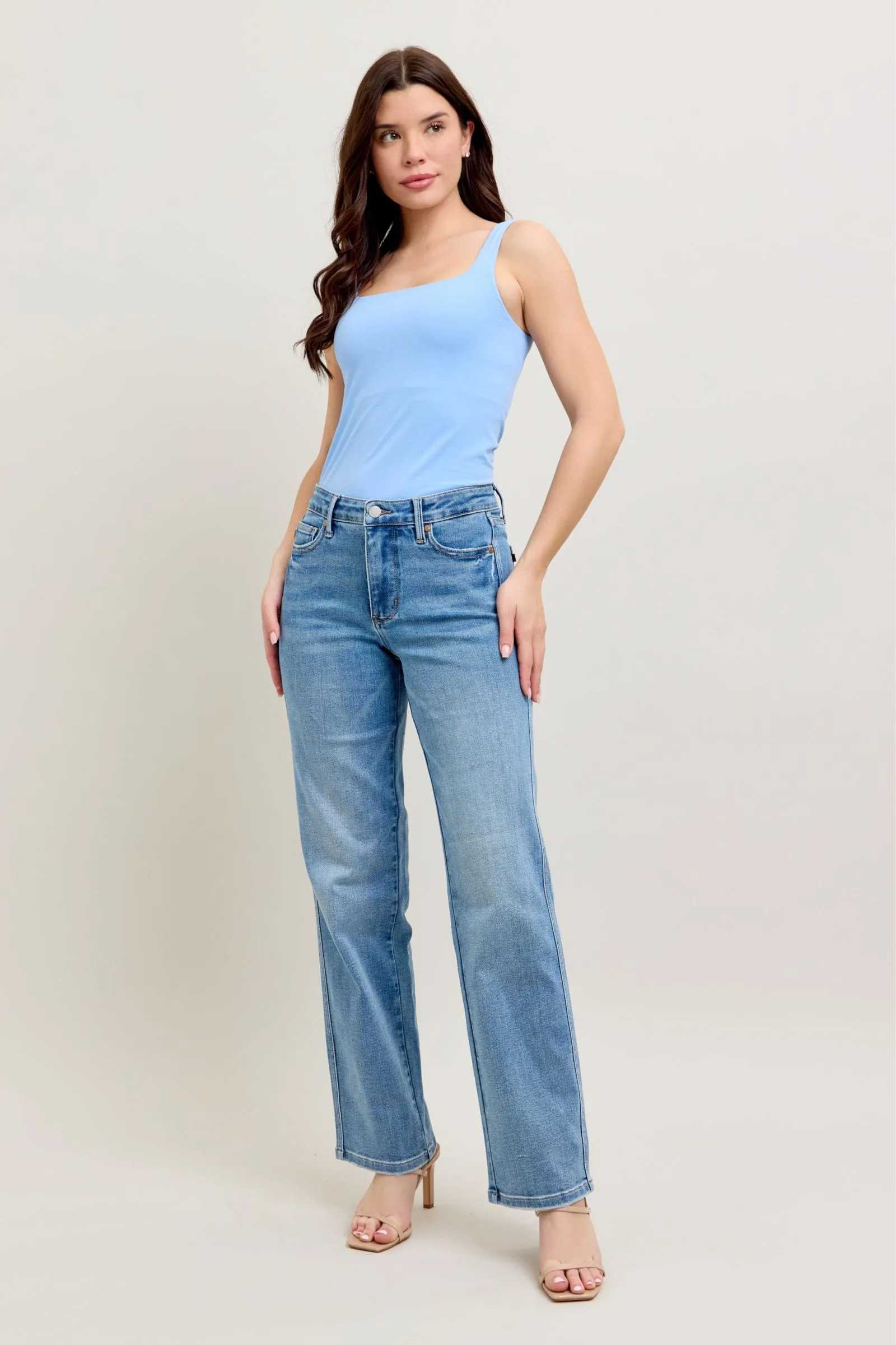 PRE-ORDER Judy Blue Mid Rise Tummy Control Vintage Wash Straight Jeans