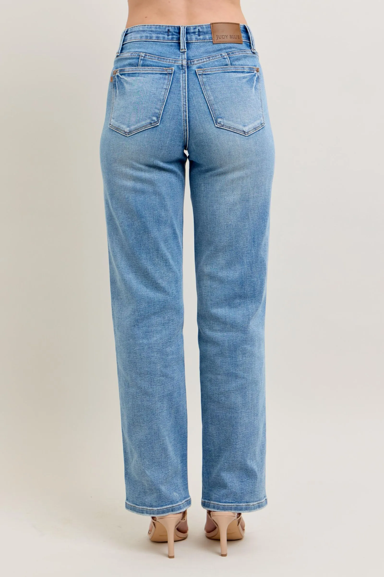 PRE-ORDER Judy Blue Mid Rise Tummy Control Vintage Wash Straight Jeans