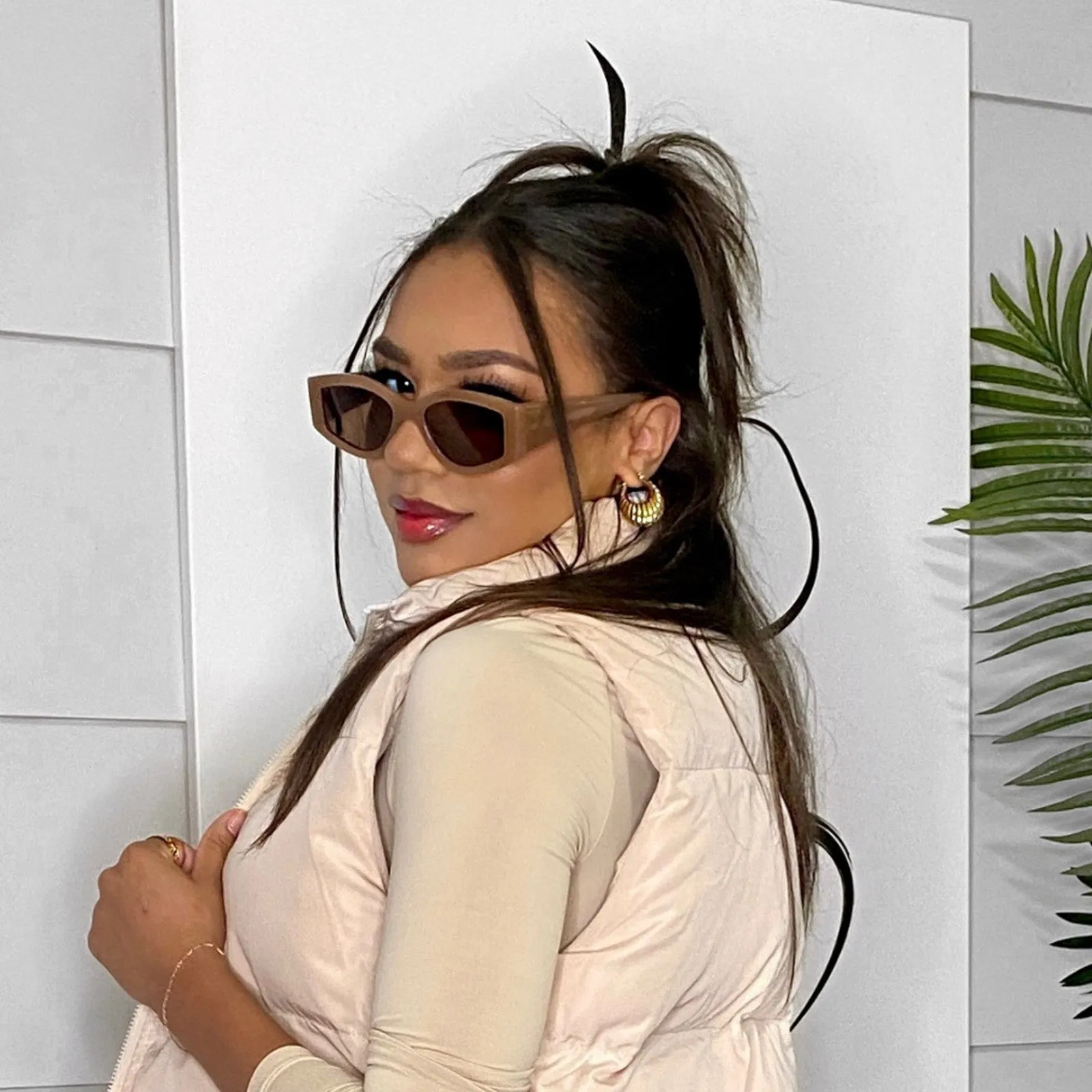 robertson - light taupe   solid light brown sunglasses