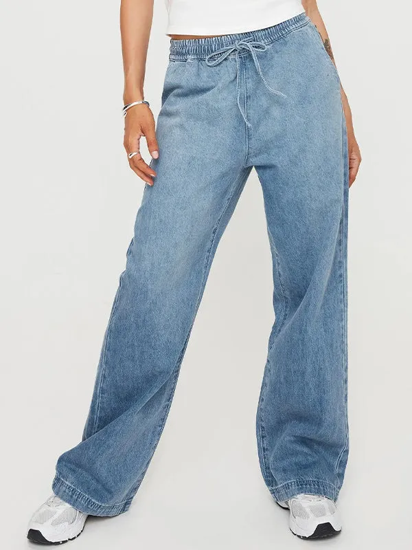 Simple distressed elastic waist straight leg Mom Jeans