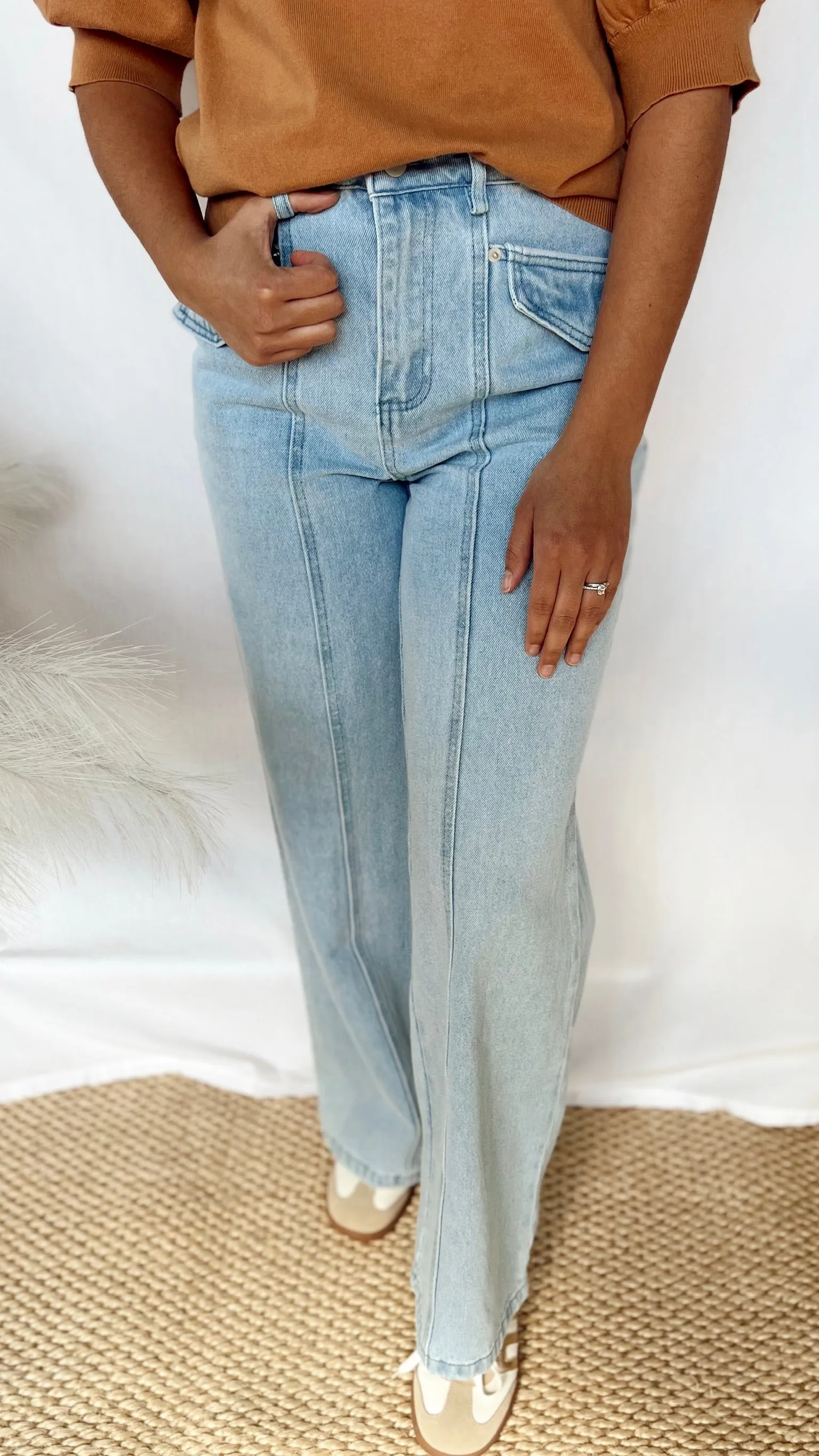 The Western Light Wash Jean